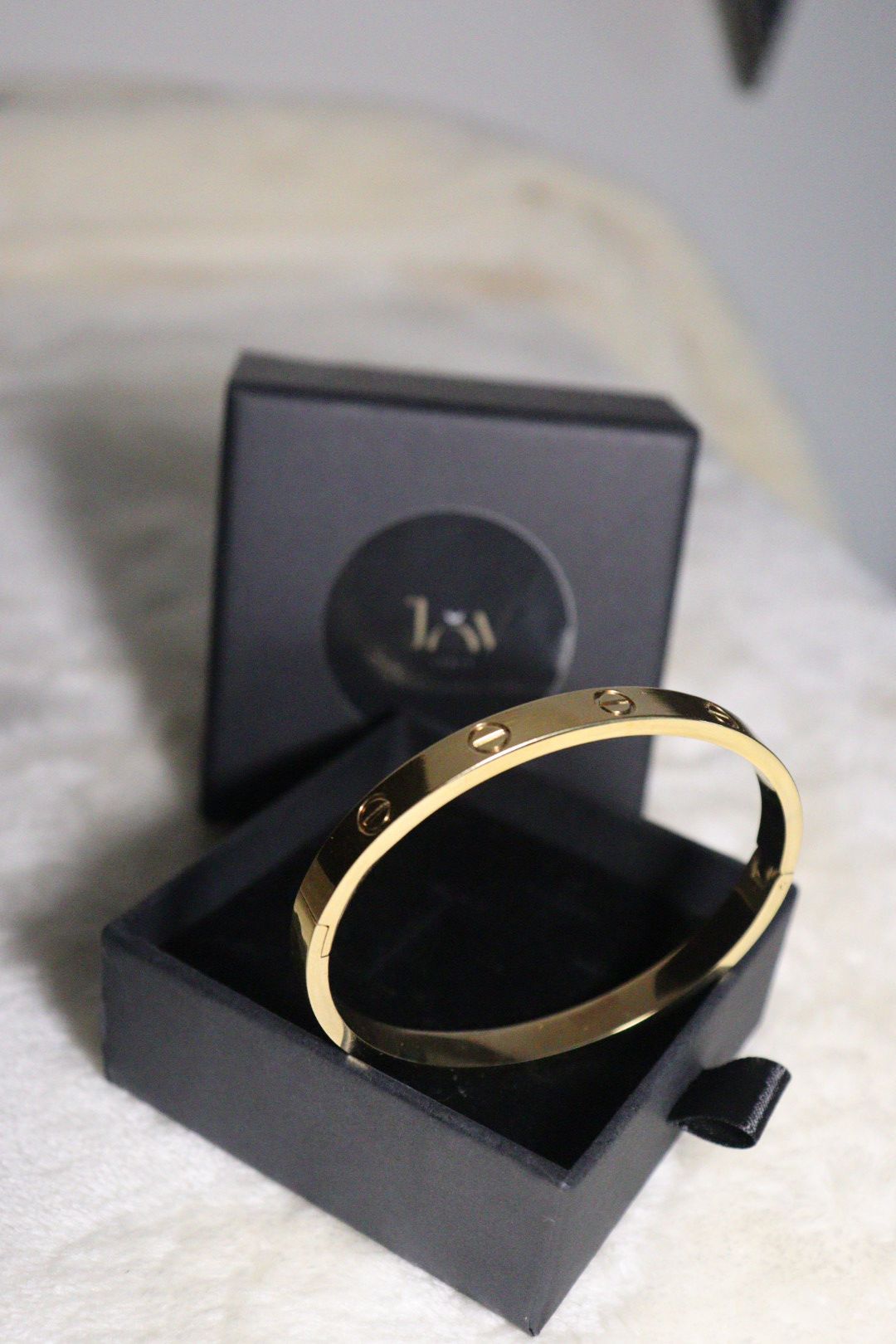 Bratara Model Cartier Love Aurie