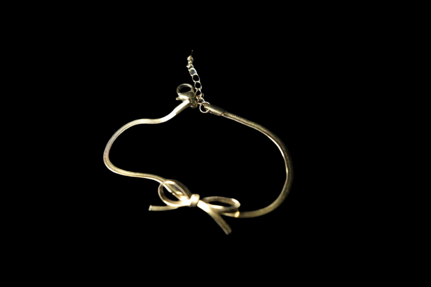 Brățară Aurie Fundiță Knot