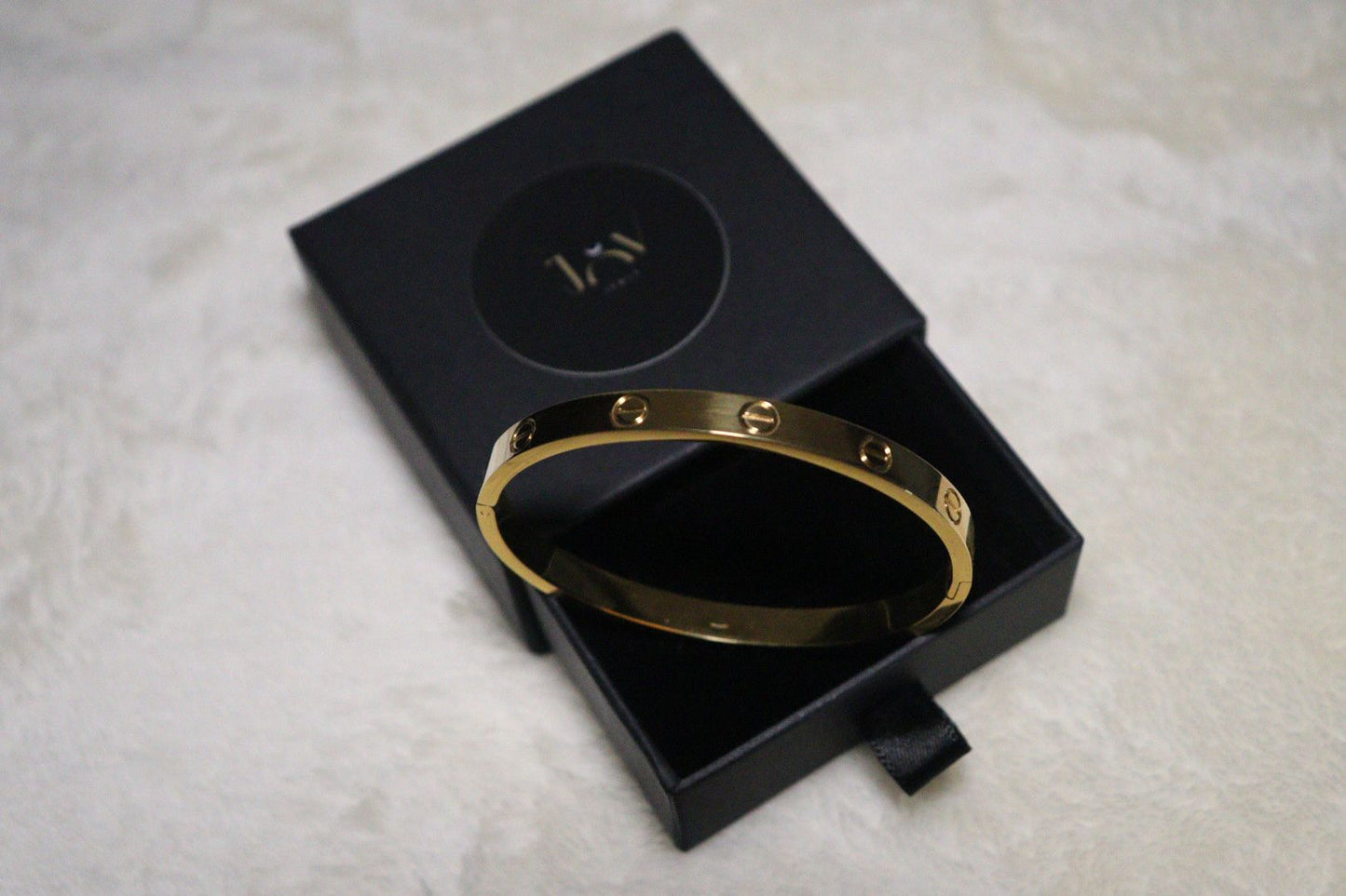 Bratara Model Cartier Love Aurie