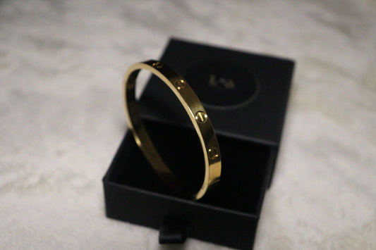 Bratara Model Cartier Love Aurie