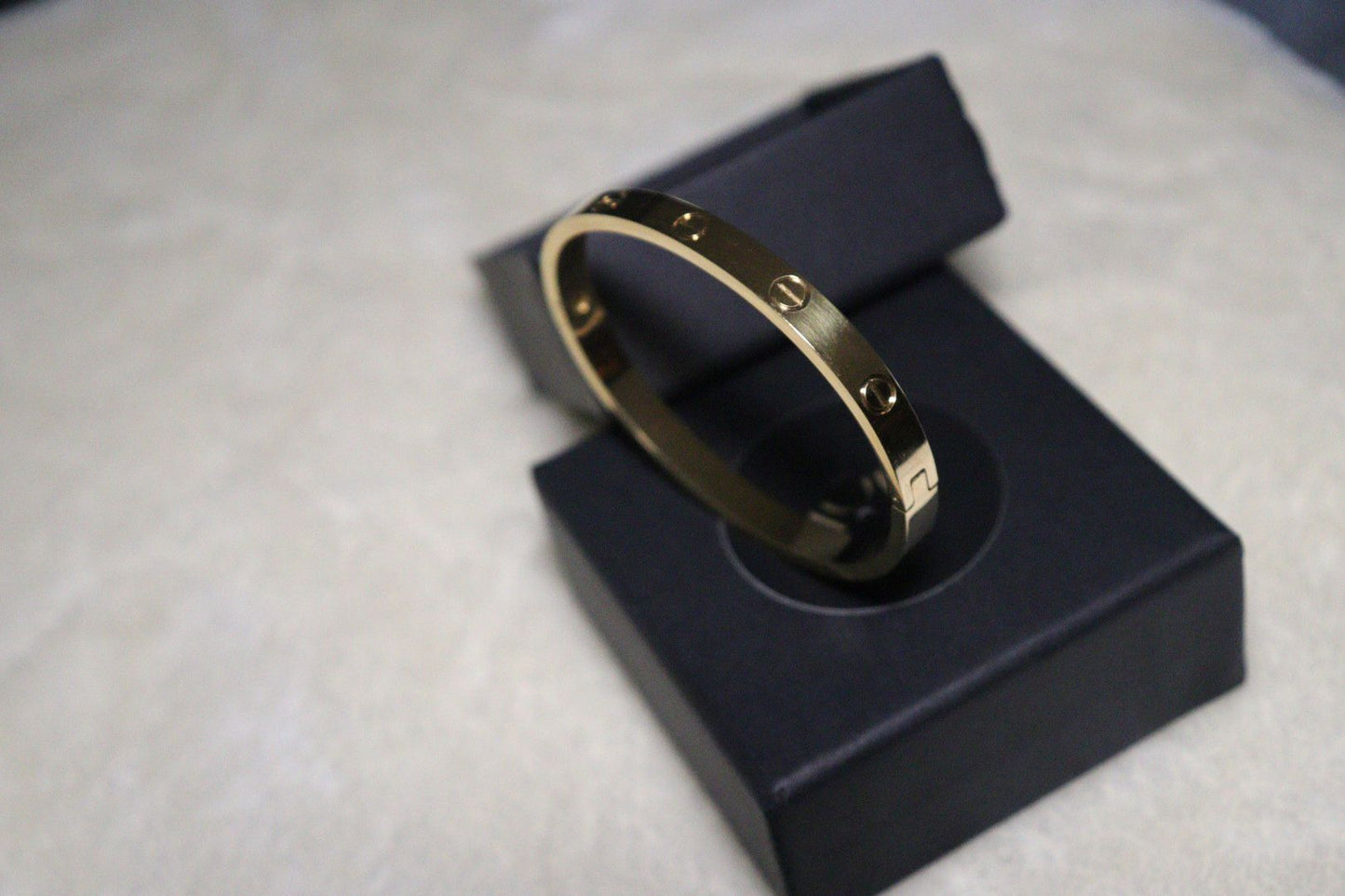 Bratara Model Cartier Love Aurie